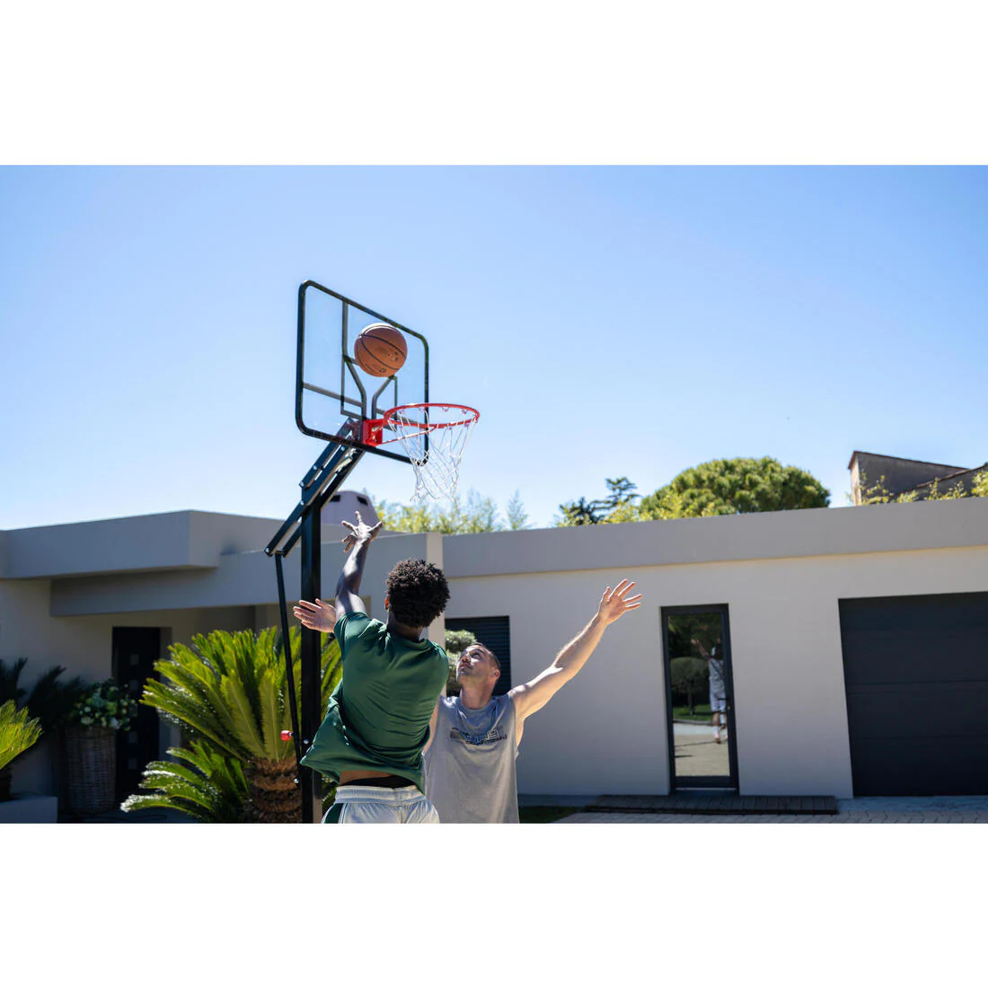 Overhanging Basketball Hoop for Dunking, Height Adjustable 2.40m to 3.05m, B700 - Image 5