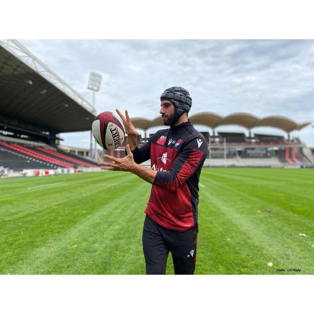 R900 Adult Rugby Scrum Cap - Black - Image 11