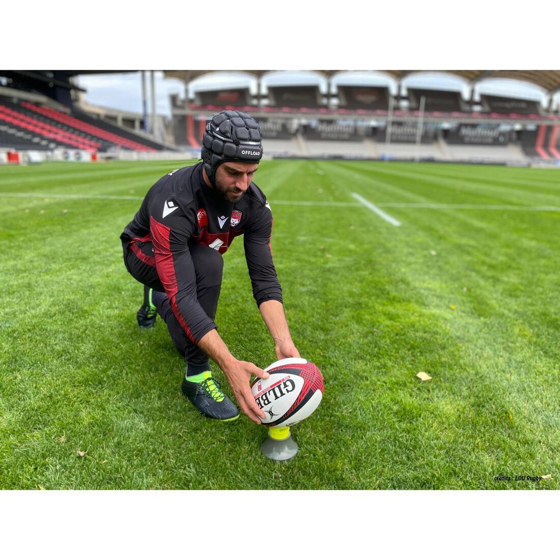 R900 Adult Rugby Scrum Cap - Black - Image 2