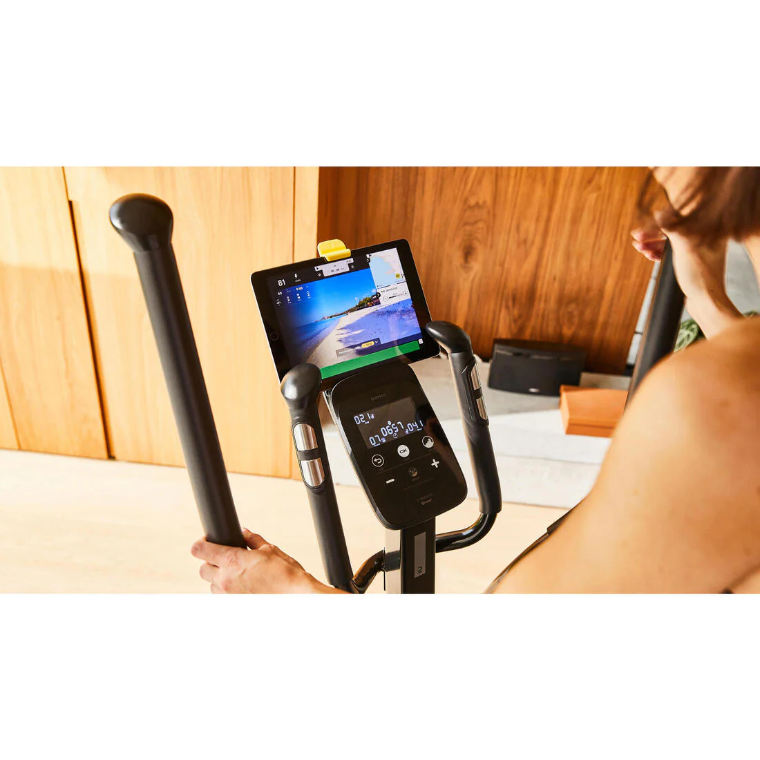 Self-Powered and Connected (Kinomap) Cross Trainer EL520B - Image 11