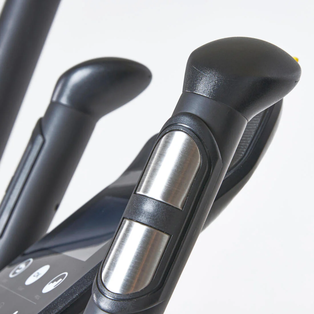 Self-Powered and Connected (Kinomap) Cross Trainer EL520B - Image 5