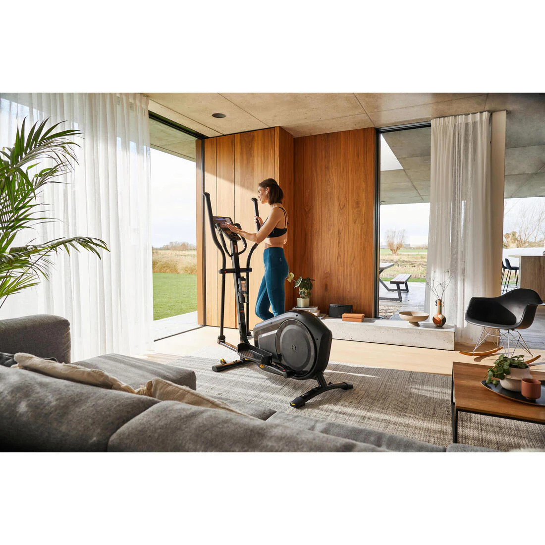 Self-Powered and Connected (Kinomap) Cross Trainer EL520B - Image 9