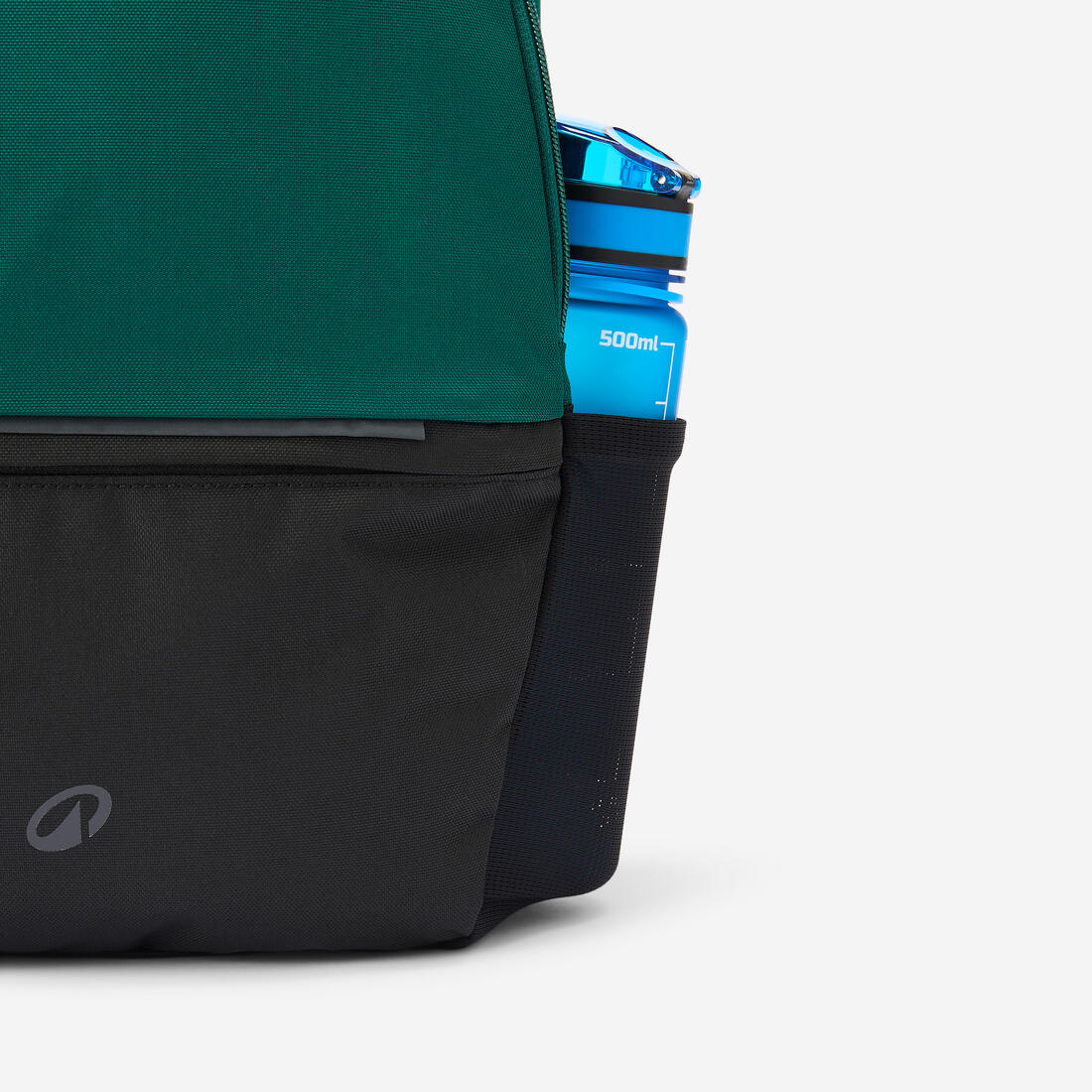 Sports backpack with shoe compartment 17L - Image 6