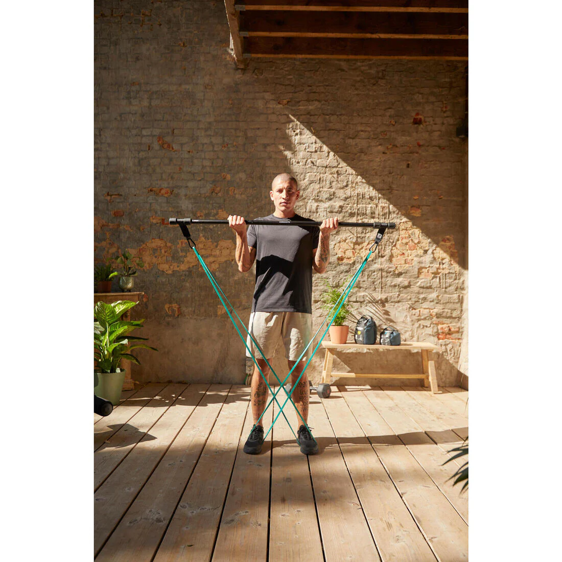 Strength Training Bar with Two 15 kg Bands - Image 7