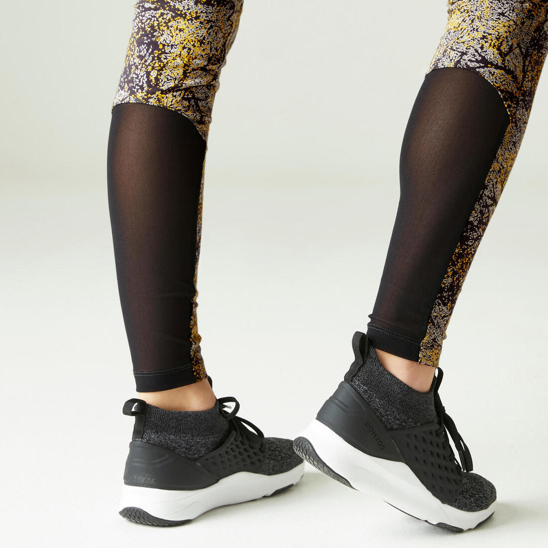 Stretchy High-Waisted Cotton Fitness Leggings with Mesh Print - Image 10