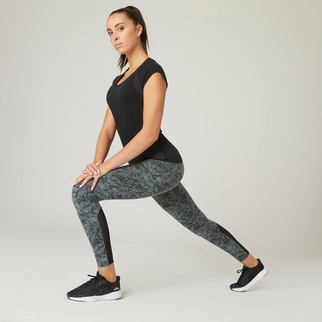 Stretchy High-Waisted Cotton Fitness Leggings with Mesh Print - Image 5