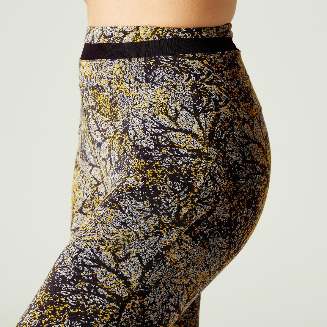 Stretchy High-Waisted Cotton Fitness Leggings with Mesh Print - Image 7