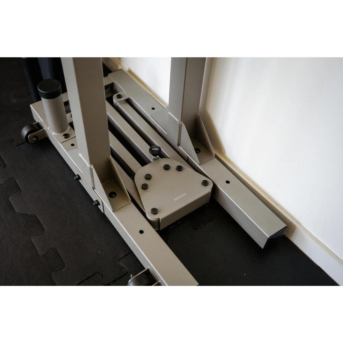 Ultra-Compact 2-Second Fold-Down Weight Training Rack 120 kg - Image 25