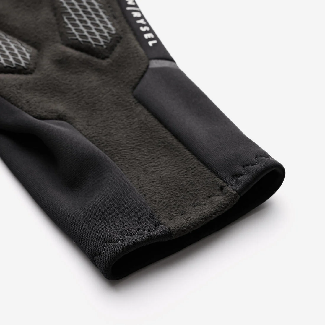 Unisex Cycling Gloves Black With Fleece Lining - 500 Series - Image 5