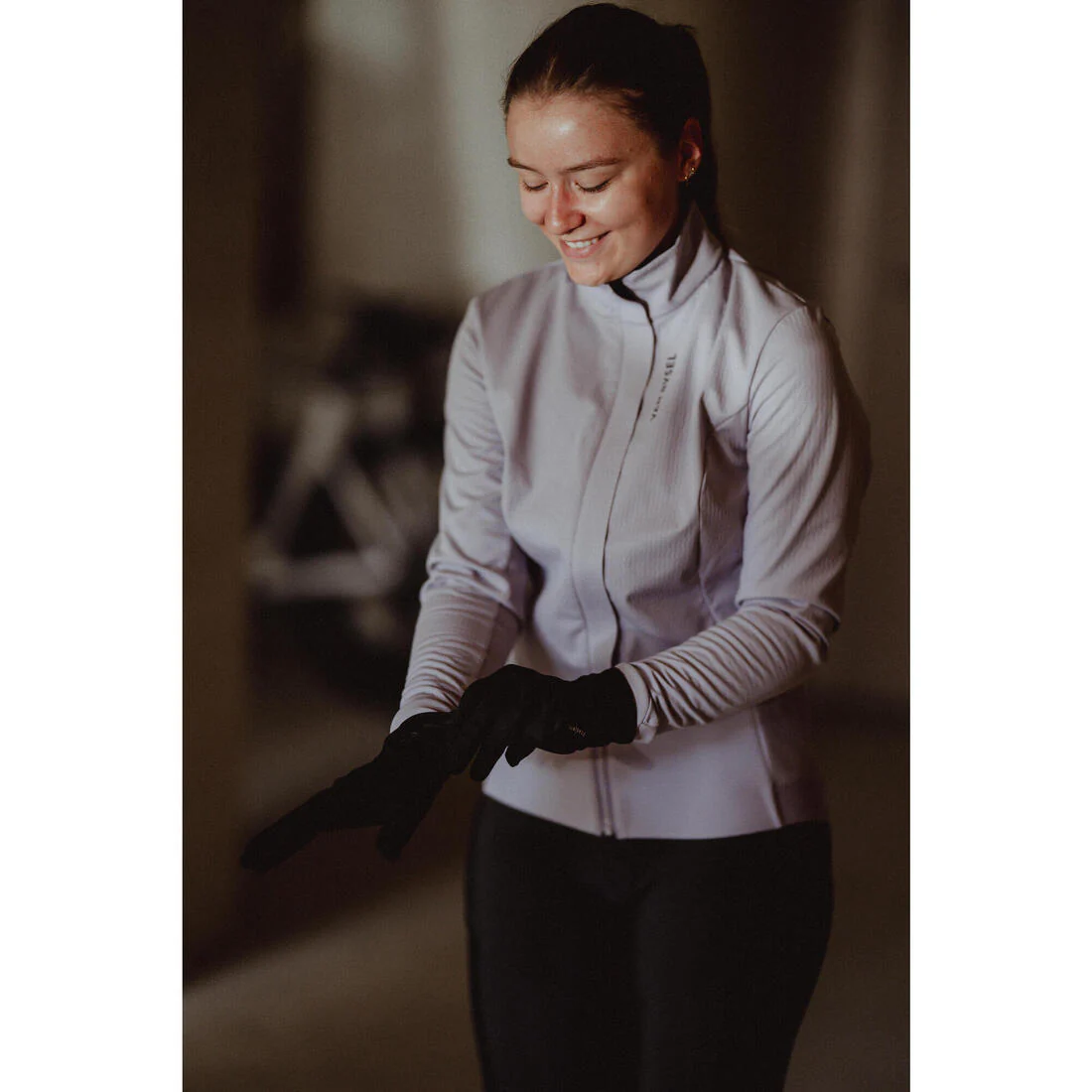 Unisex Cycling Gloves Black With Fleece Lining - 500 Series - Image 9