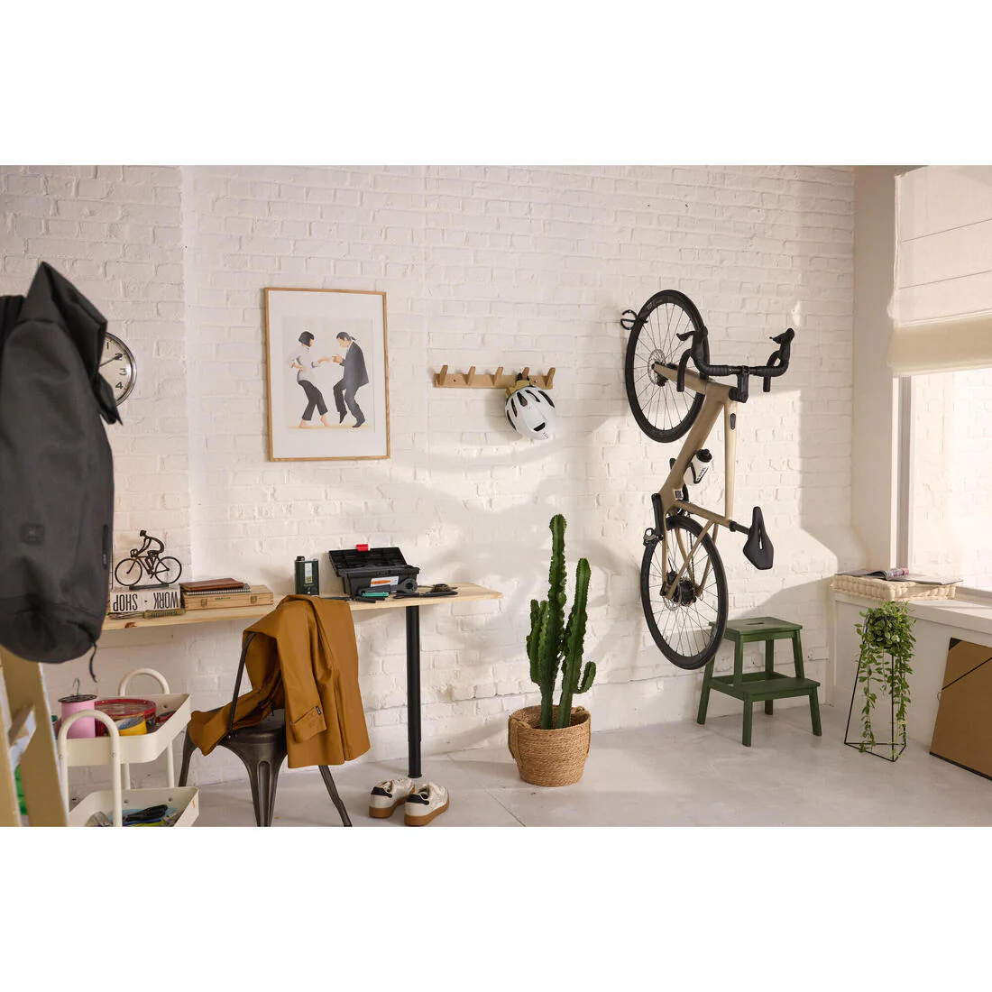 Wall and ceiling bike rack - black - Image 8
