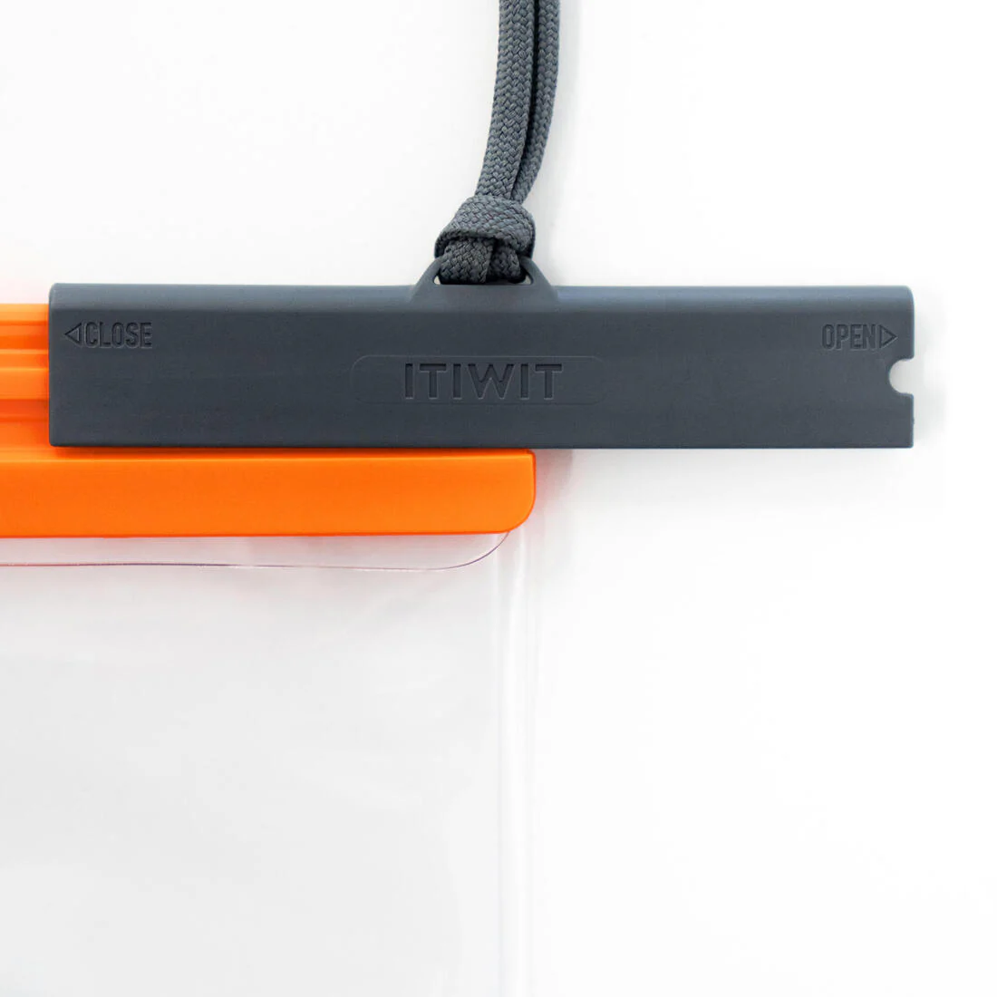 WATERTIGHT PHONE POUCH IPX8 - Image 2