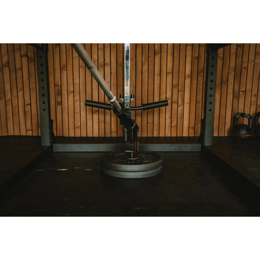 Weight Training 20 kg 1 inch / 28mm Partly Recycled Cast Iron Plate - Image 11