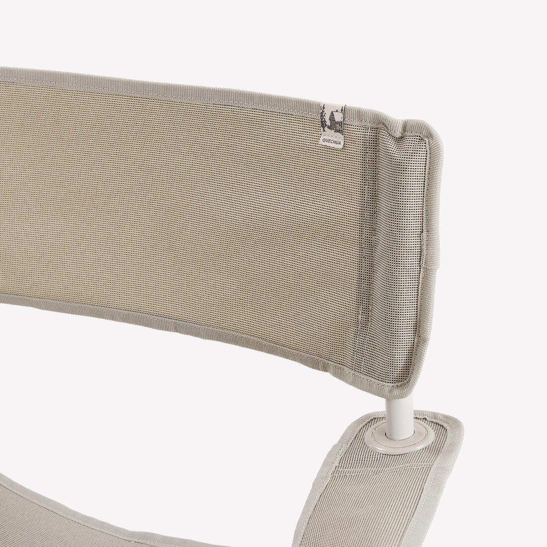 Wide, comfortable folding camping chair, with armrests - Image 4