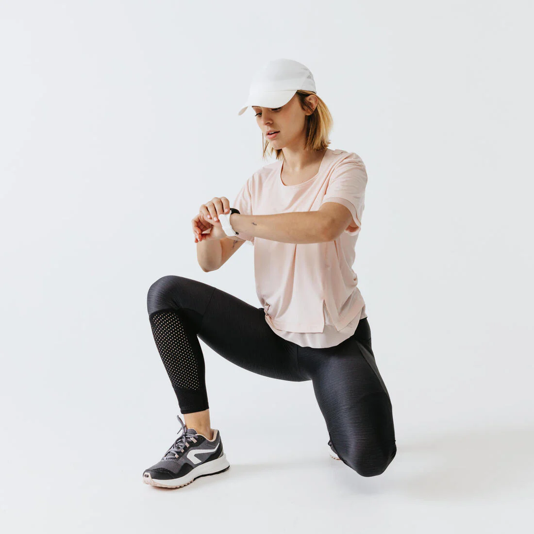Women's breathable long running leggings Dry+Feel - black - Image 9