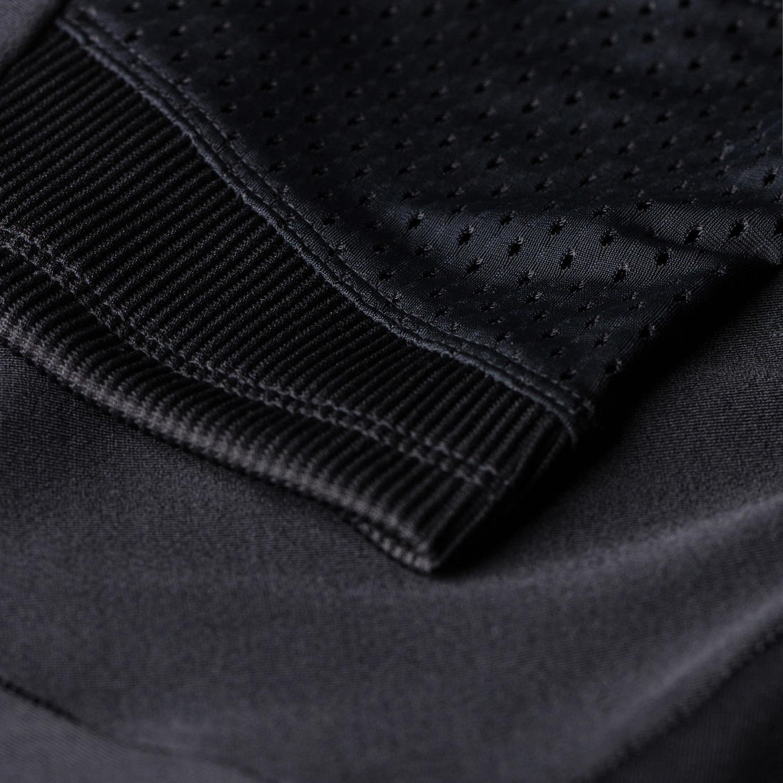 Women's breathable short running leggings Dry+ Feel - black - Image 11