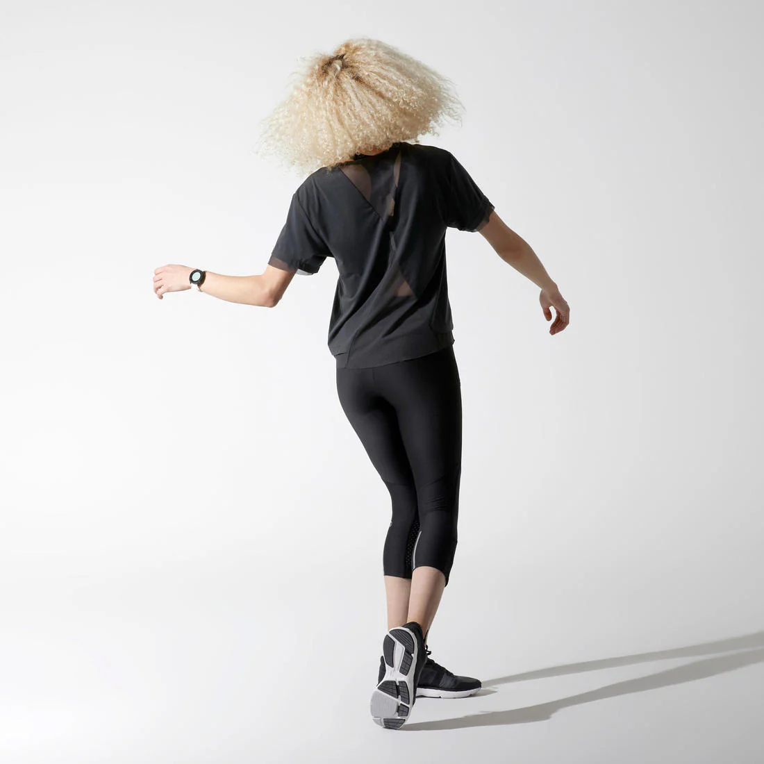 Women's breathable short running leggings Dry+ Feel - black - Image 14