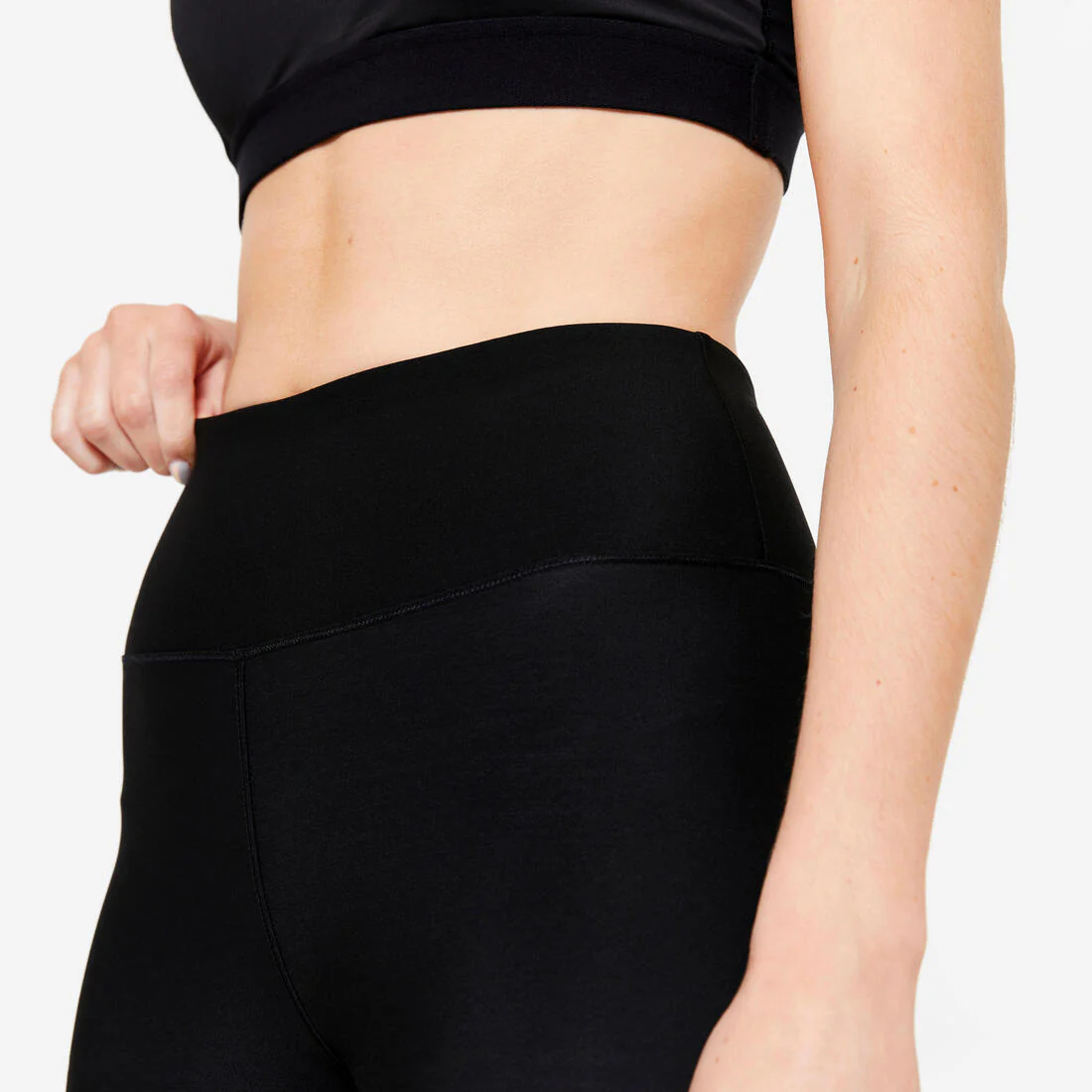 Women's Cropped Leggings Black - Knee-Height Crop - Image 3