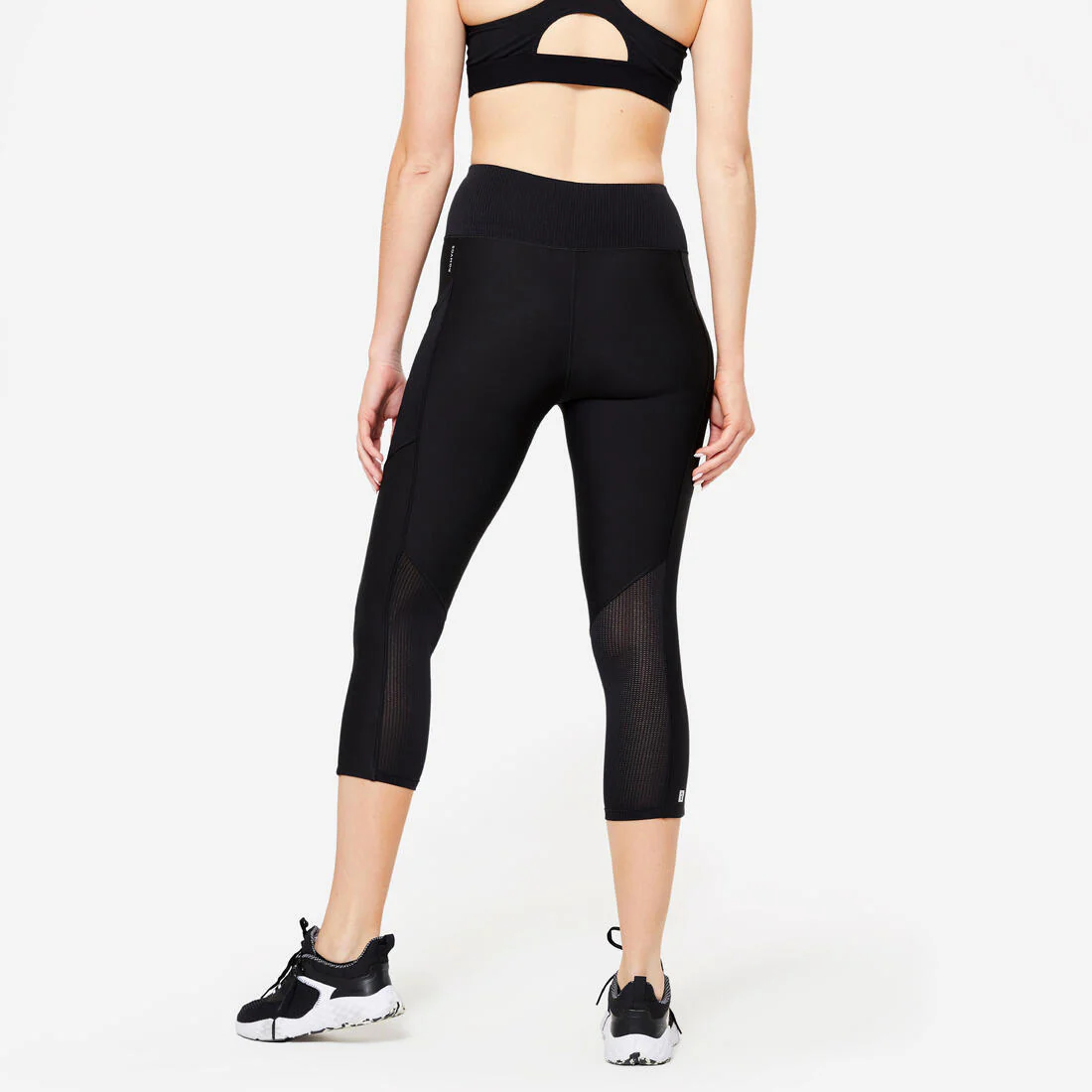 Women's Fitness Cardio Short Leggings with Phone Pocket - Black - Image 4