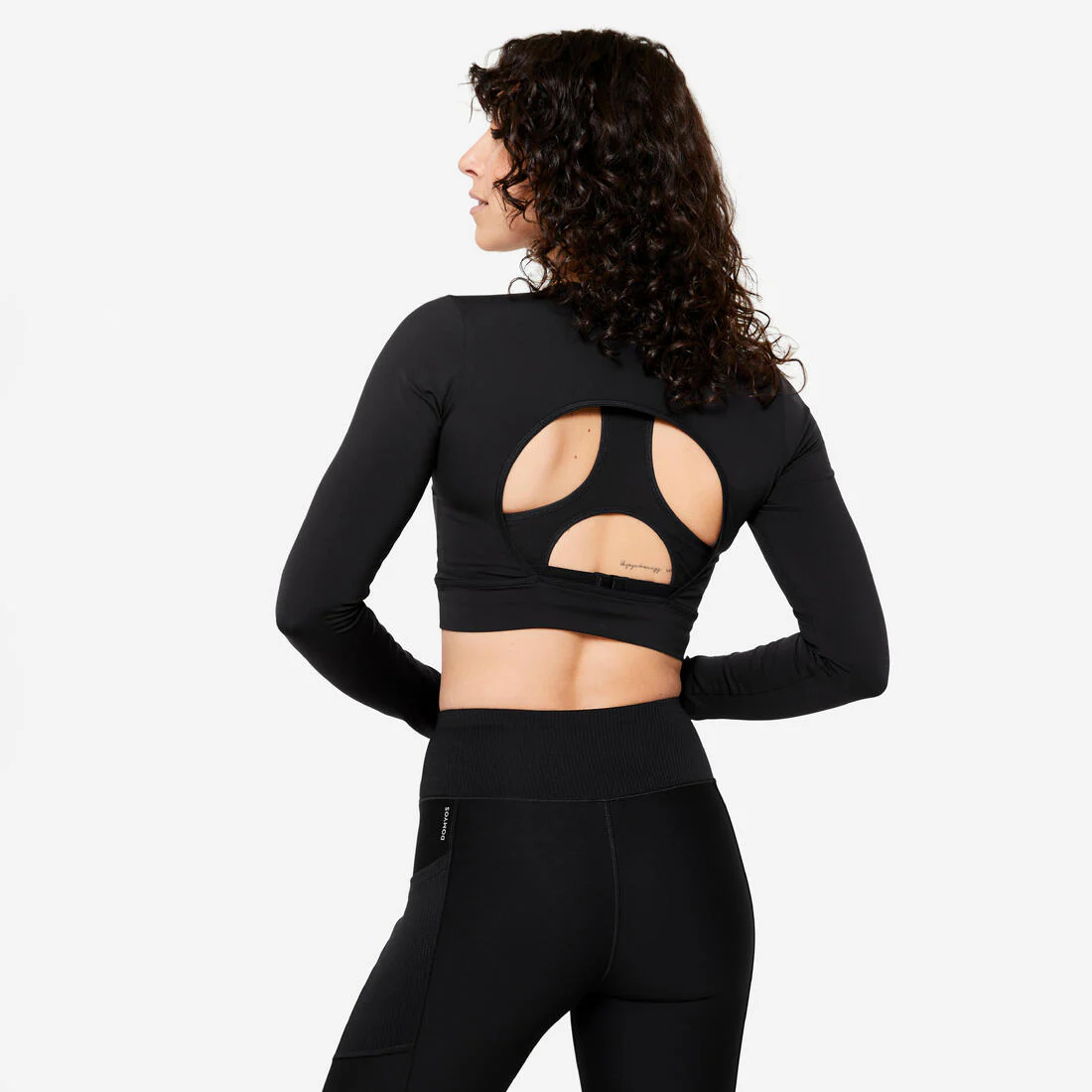 Women's Fitness Long-Sleeved Cropped T-Shirt - Black - Image 4