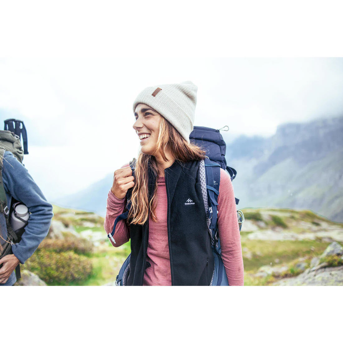 Women’s Mountain Walking Sleeveless Fleece Jacket MH100 - Black - Image 7