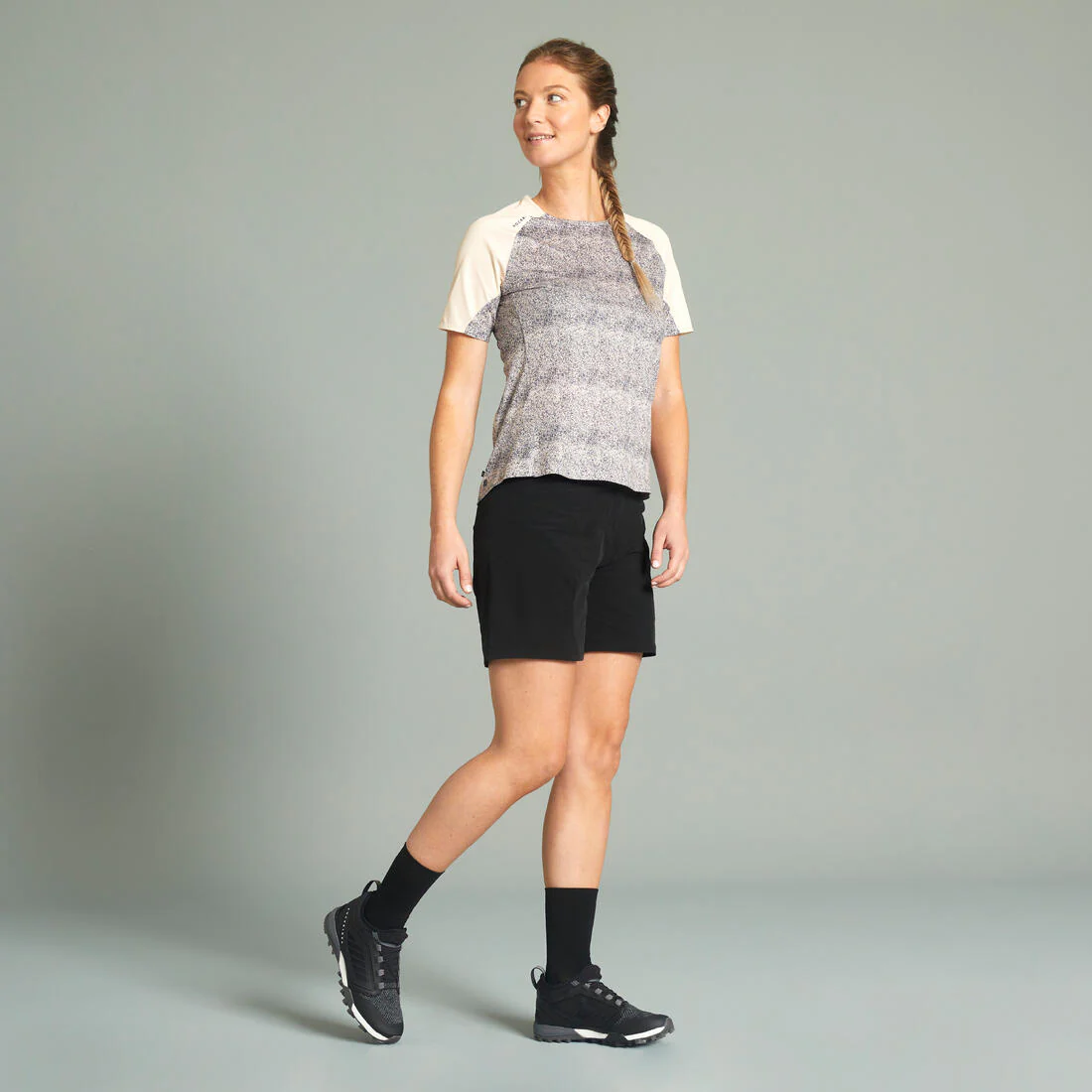 Women's MTB Cargo Shorts - Black - Image 2