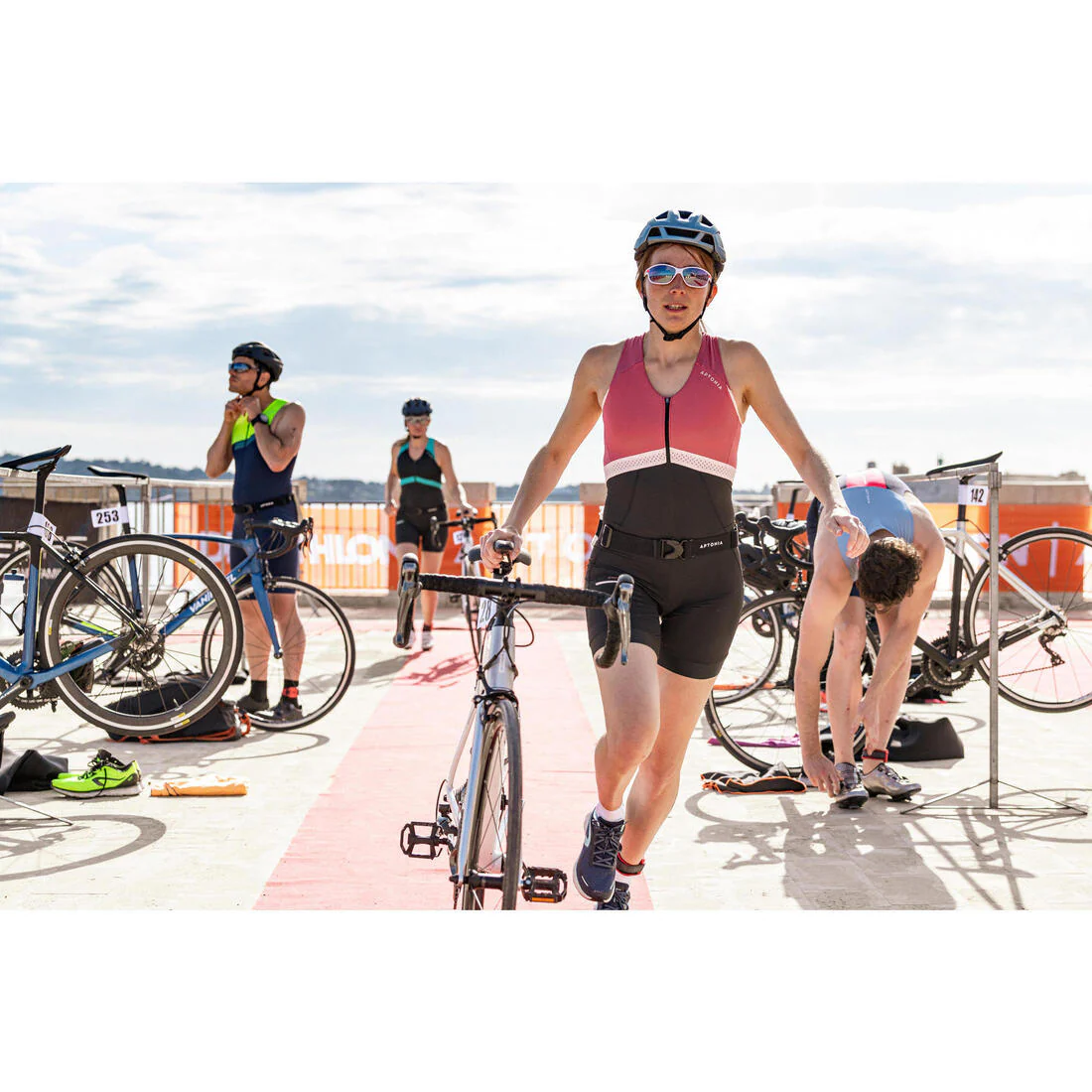 Women's Short-Distance SD Triathlon Trisuit - raspberry pink - Image 9
