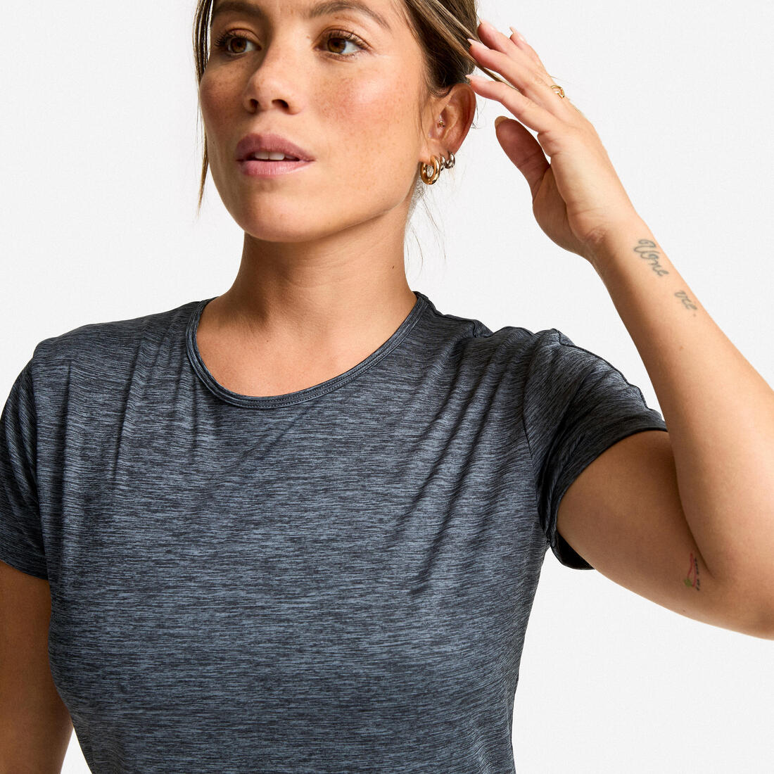 Women's Short-Sleeved Cardio Fitness T-Shirt - Image 11