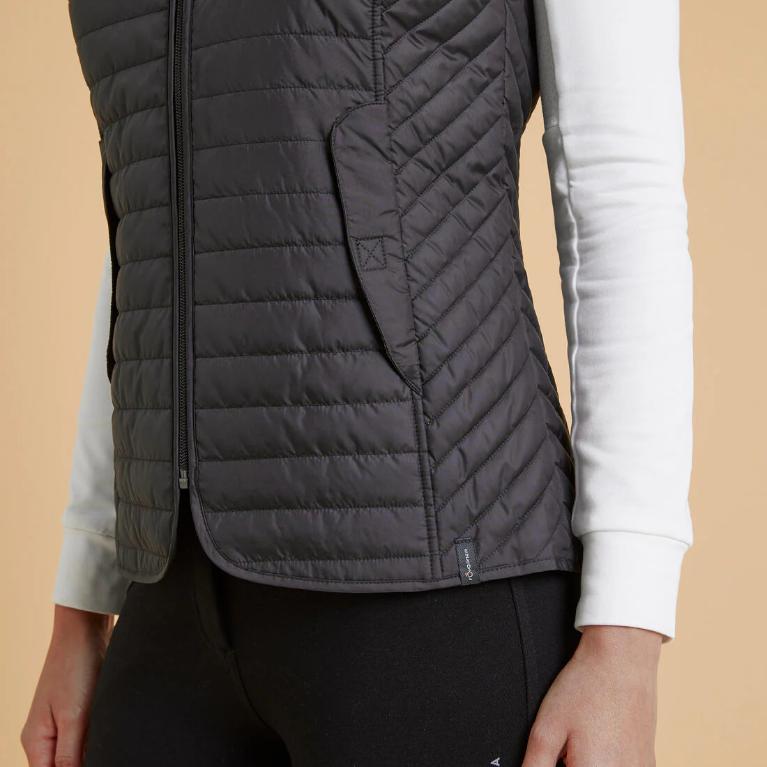 Women's Sleeveless Horse Riding Down Jacket 100 - Image 10