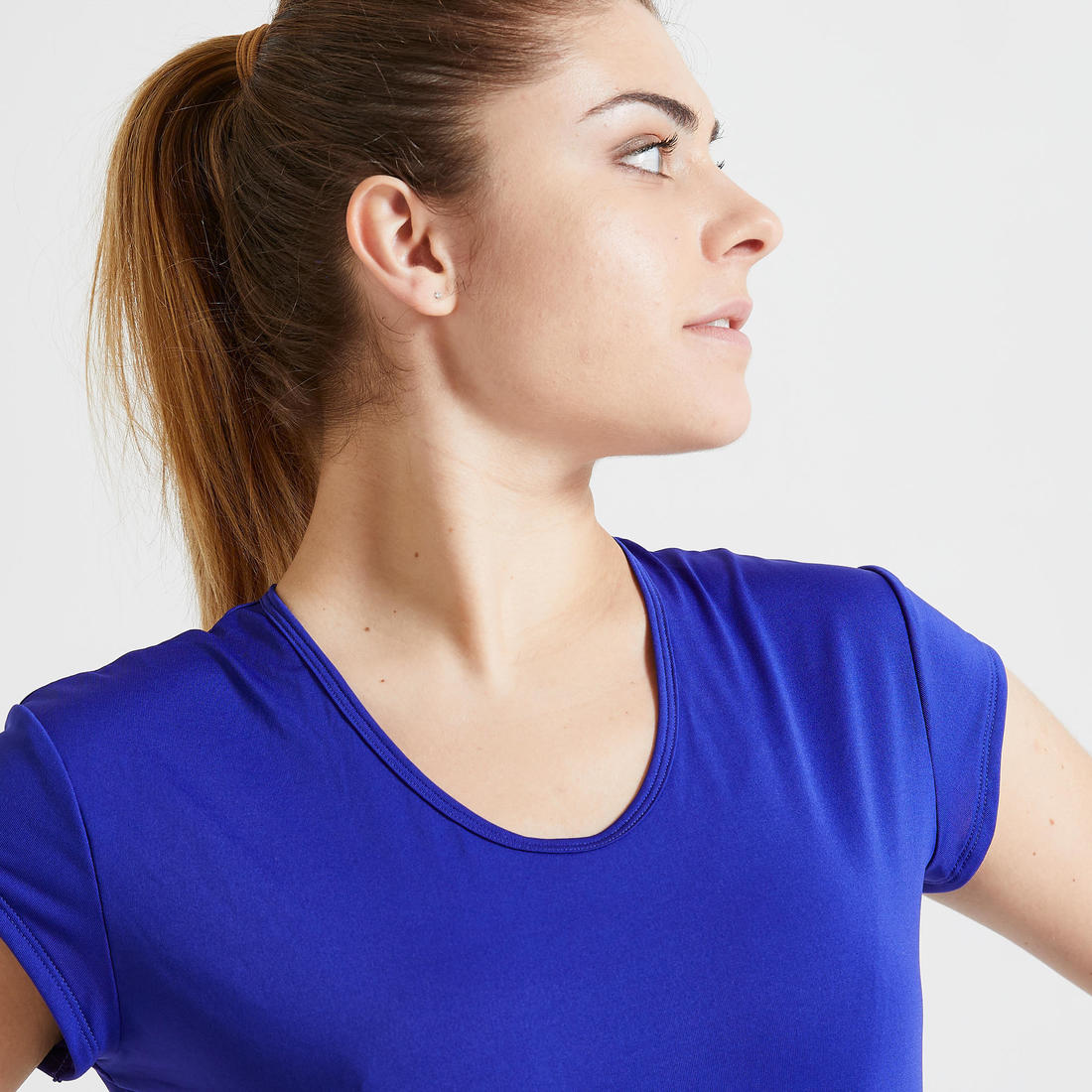 Women's Slim Fitness Cardio V-Neck T-Shirt - Coral - Image 5