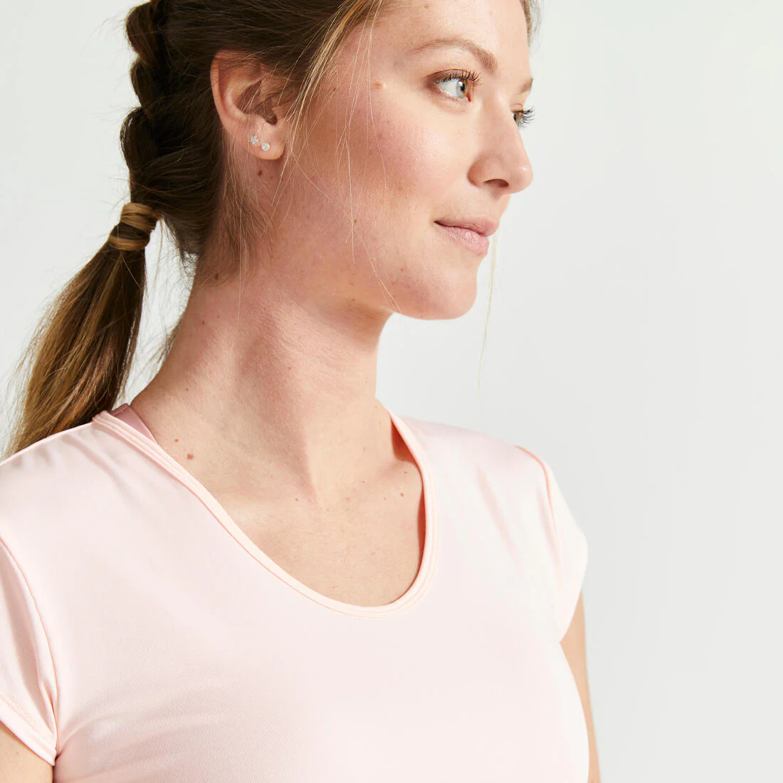 Women's Slim Fitness Cardio V-Neck T-Shirt - Coral - Image 7