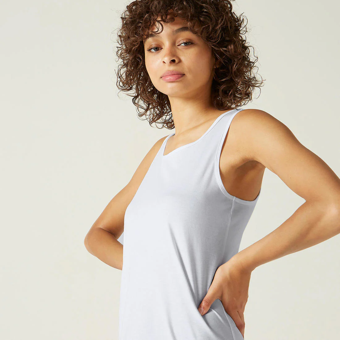 Women's Straight-Cut Crew Neck Cotton Fitness Tank Top 100 - Icy - Image 7