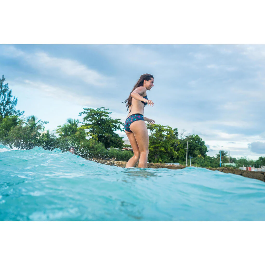 Women's Surfing Crop Top Swimsuit Top with open back ANDREA SUPAI ZENITH - Image 20