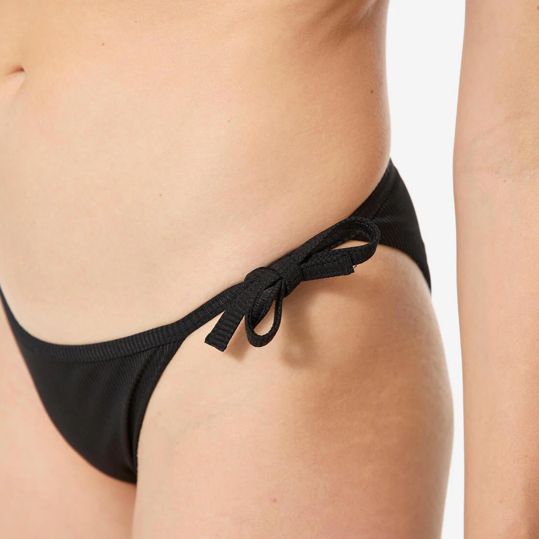 Women’s surfing textured tie-side bikini bottom briefs, Sandy simy black - Image 3