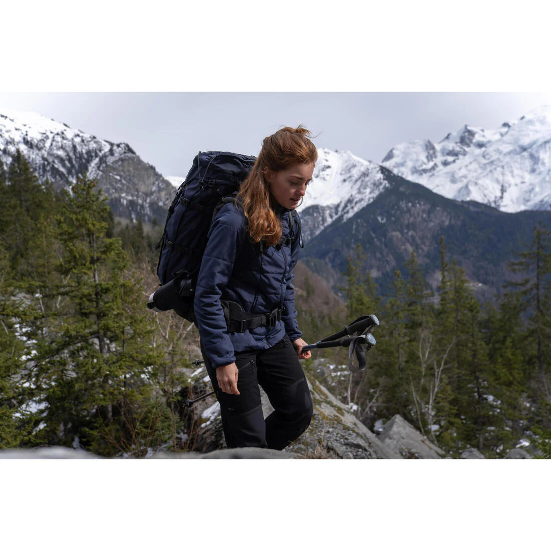 Women’s synthetic trekking down jacket MT50 5°C - Blue - Image 14