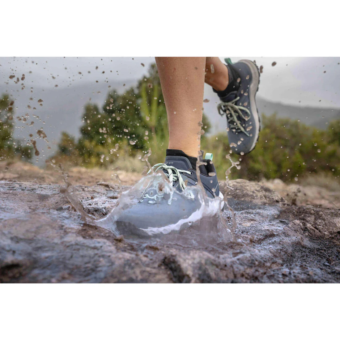 Womenâs Waterproof Mountain Walking Shoes - MH500 - Image 17