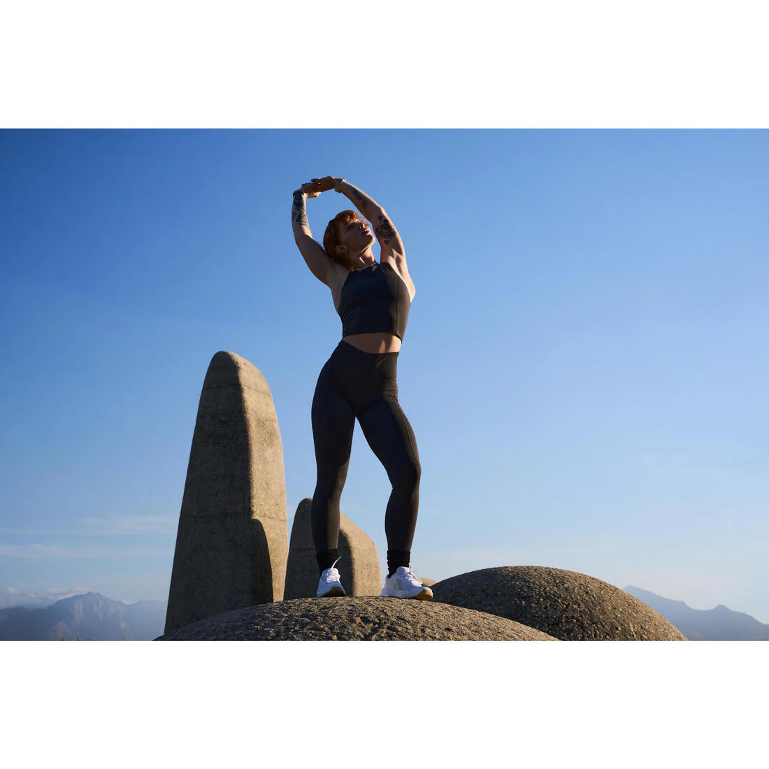 Women's High-Waisted Shaping Sport Leggings - Dark - Image 15
