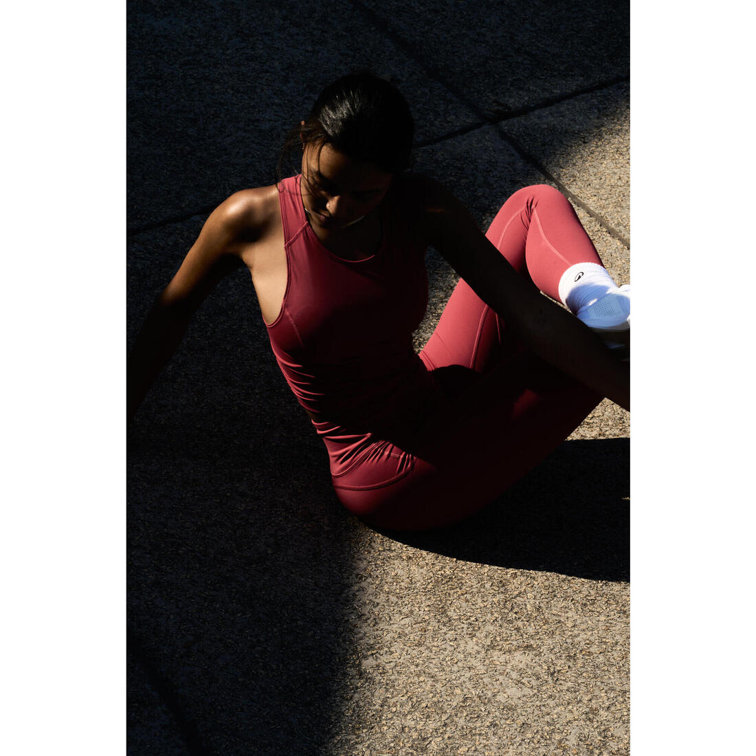 Women's High-Waisted Shaping Sport Leggings - Dark - Image 17